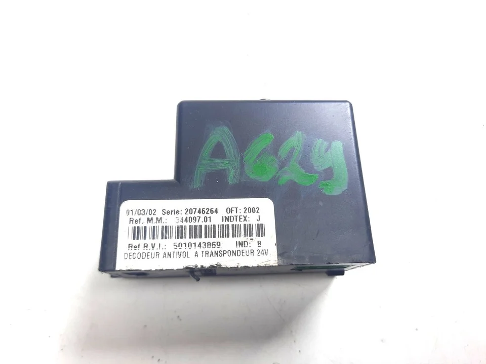 Computer Steuergerät ECU Renault 5010143869