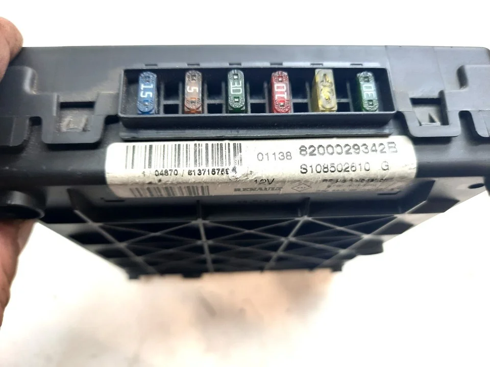 , Steuergerät ECU Renault 8200029342B S108502610 G